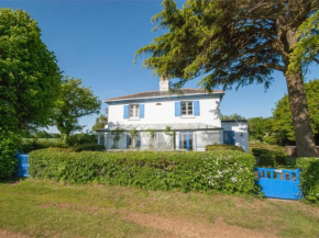 3 Bed in Borthwood IC015